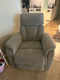 Fabric recliner