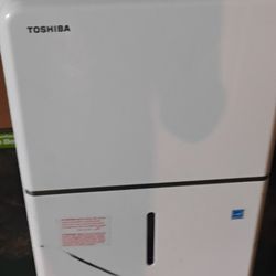 Toshiba Dehumidifier 