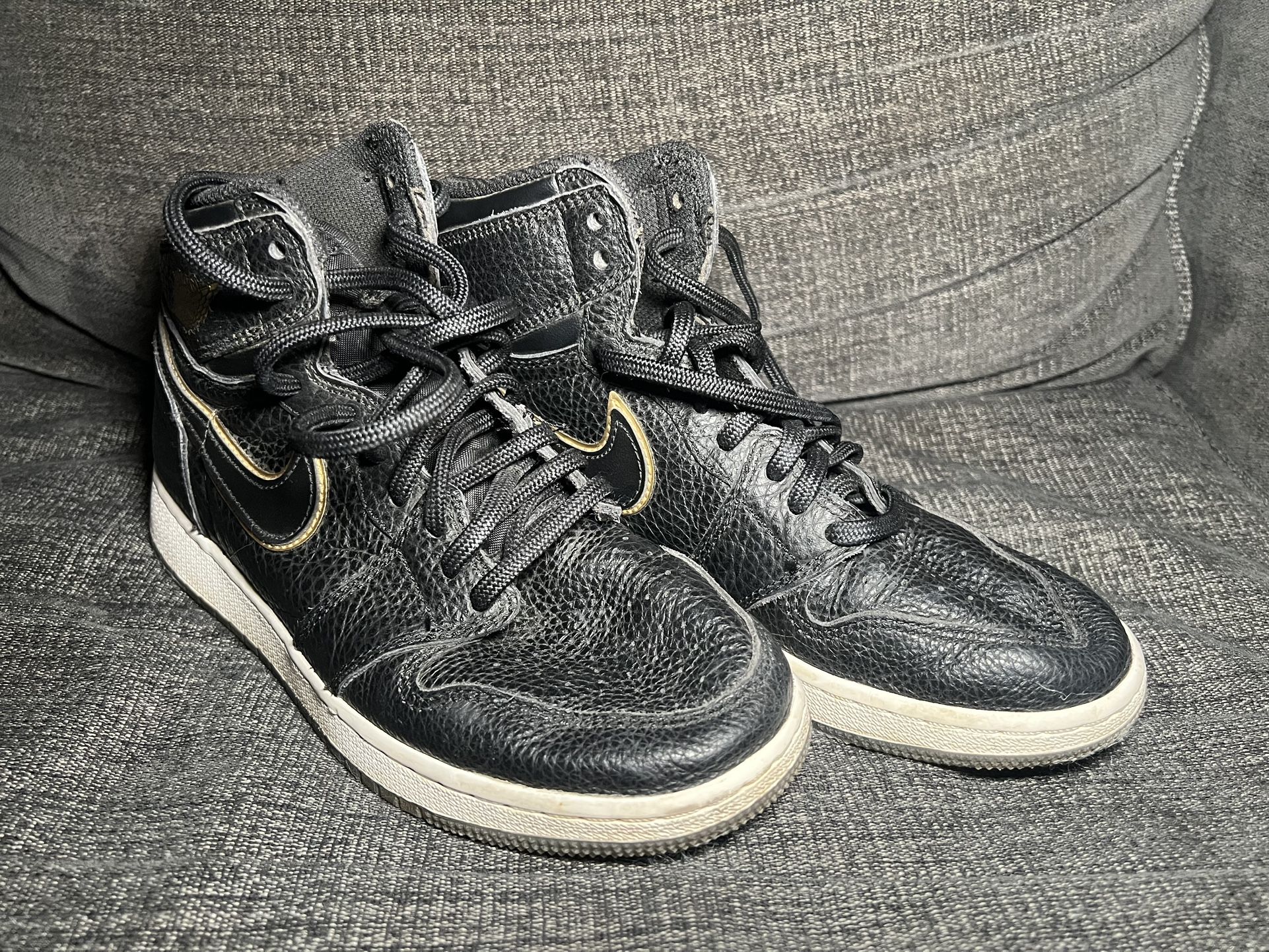 Nike Air Jordan 1 Retro OG High City of Flight Sneakers 5.5Y Black 575441-031