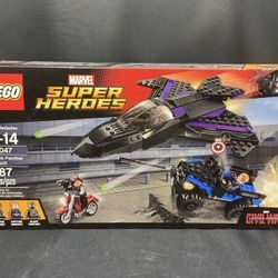 LEGO Marvel - Black Panther Pursuit 