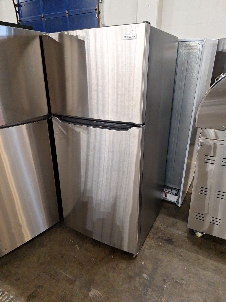 Frigidaire 30" Refrigerator 