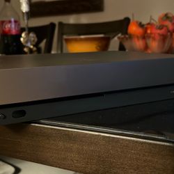 Xbox One X - Gold Rush 1TB Limited Edition