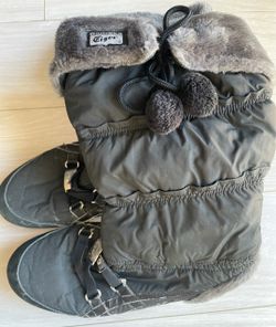 Winter boots