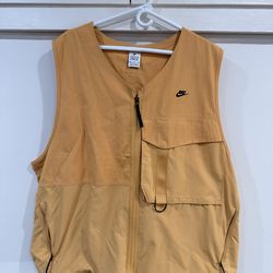 Nike Men's Sportswear Tech Pack Unlined Vest DM5534-737 Mens Size 2XL