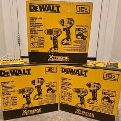 Dewalt New Kit 12v Drill And Impact XTREME , Battery And Charger Kits Nuevos. -$170 Each One 