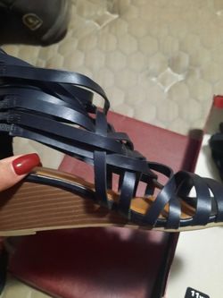 Size 10 Candies Wedges