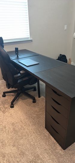 Office desk - IKEA LAGKAPTEN / ALEX Desk
