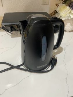 Black and Decker 1.7L Electric Tea Kettle