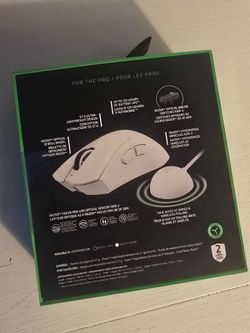 Razer PRO Gaming v4 wireless mouse