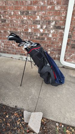 Set Of Golf Clubs