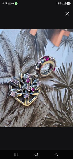 Pandora pink family tree Charm
