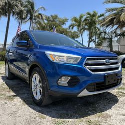 2017 FORD SCAPE SE