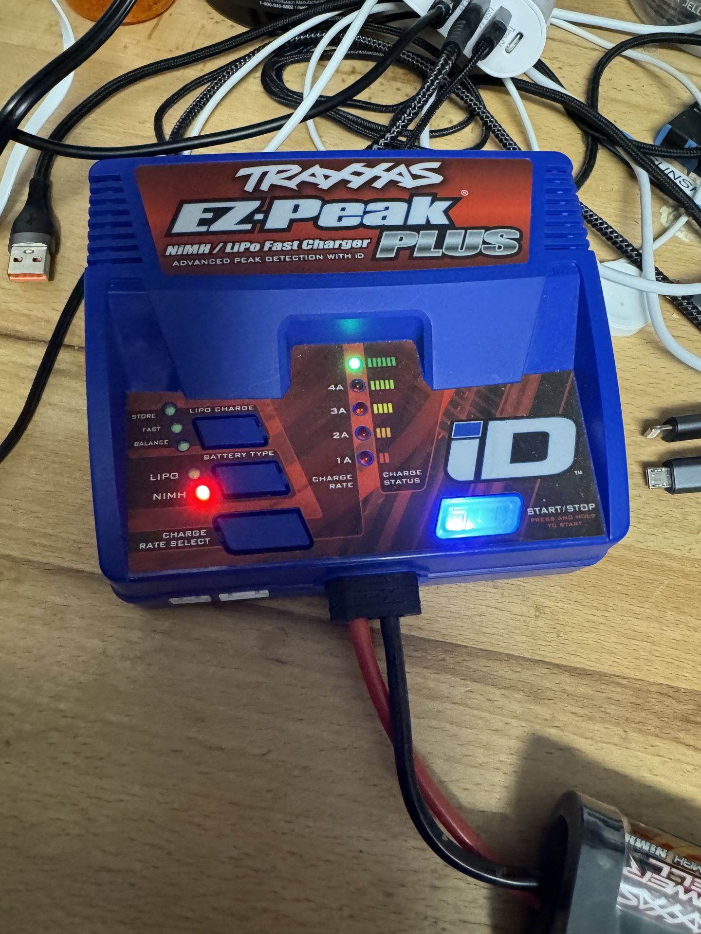 Traxxas ID charger works for lipo or nmh types.