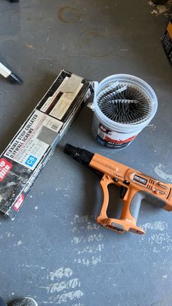RIGID Drywall Collated Screwdriver and Screws