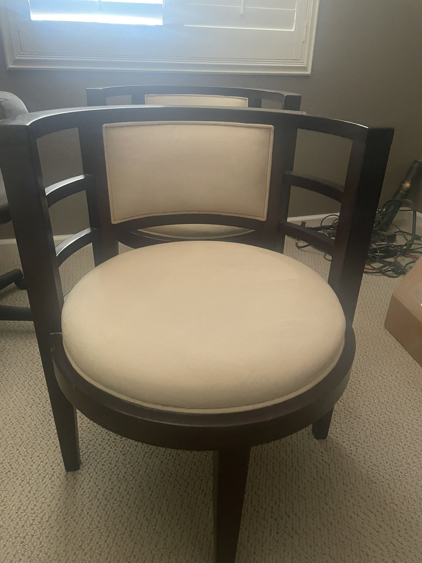 Accent Chairs (barrel)