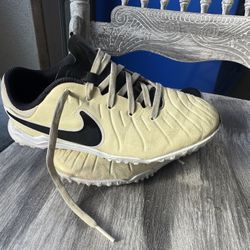  Nike Fly Touch Lite Indoor Soccer Youth 