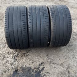 315/30/22 Michelin Pilot Sport 4s .  3 Tires Available 