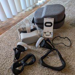 Oculus Quest 2 (128gb) w/ case 