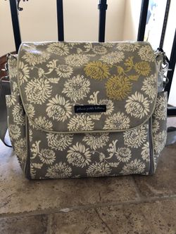 Petunia pickle bottom diaper bag