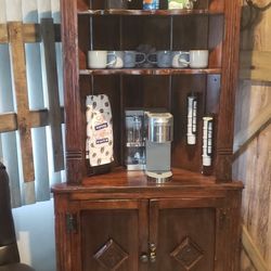 Antique Corner Coffee/Liquor Bar