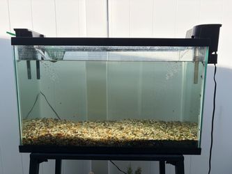 30 Gallon Aquarium/Fish Tank with Gravel/Substrate