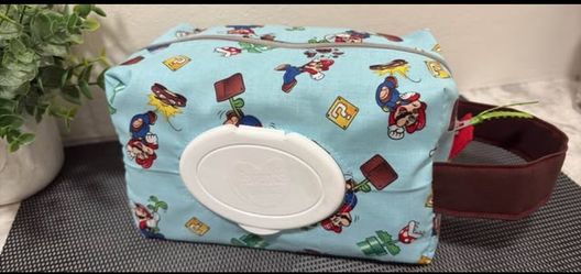 New, Diaper Pull-Ups Wipes Pouch Cosmetic Toiletry Pouch