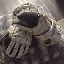Lacrosse glove