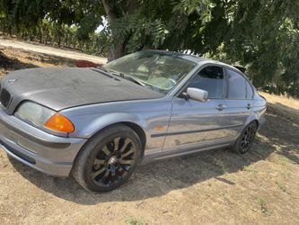 2001 BMW 325i