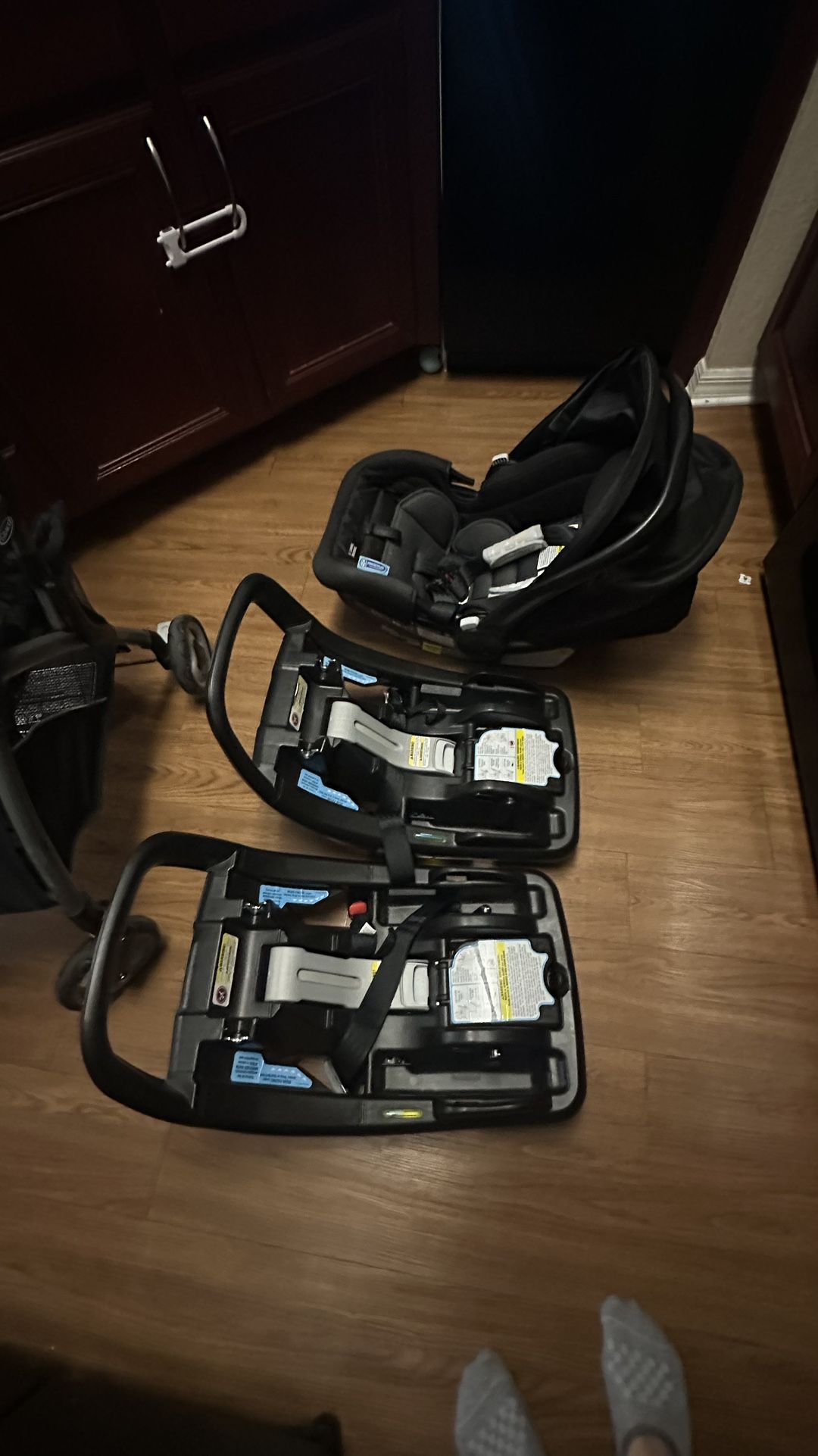 Baby Graco Car Seat And Stroller Package - Used