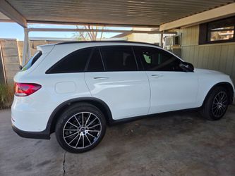 2021 Mercedes-Benz GLC 300