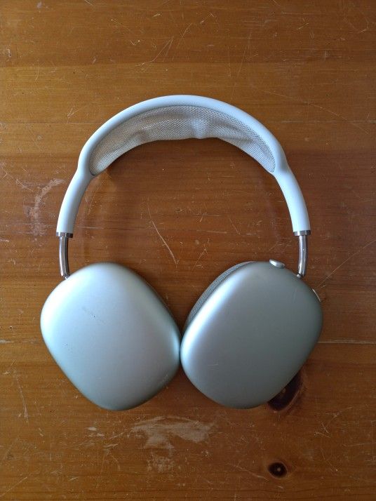 Apple Airpod Max Headphones