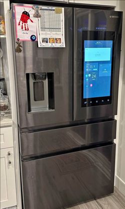 Smart family hub refrigerator