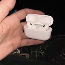 Used AirPod Pro 2nd Gen 