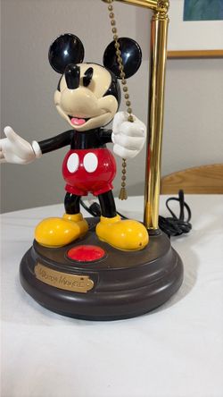 Mickey Mouse Figure Lamp with Pull Chain