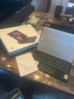 Wireless Tablet keyboard and case