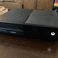 XBox One and controller