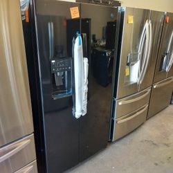 GE Refrigerator
