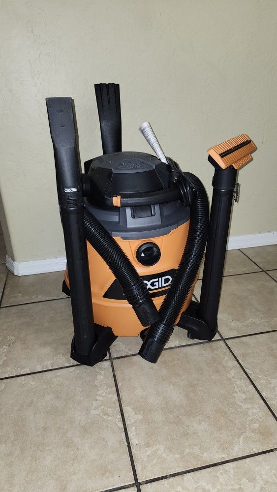 RIDGID 16 Gallon 6.5 Peak HP NXT Shop Vac Wet Dry Vacuum with Detachable Blower