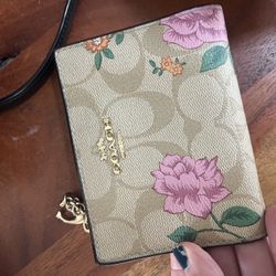Coach Wallet Spring Collection!