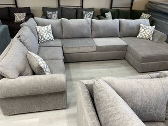 U-SHAPED SECTIONAL SALE