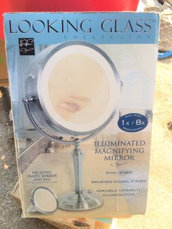 Great condition magnifying mirror