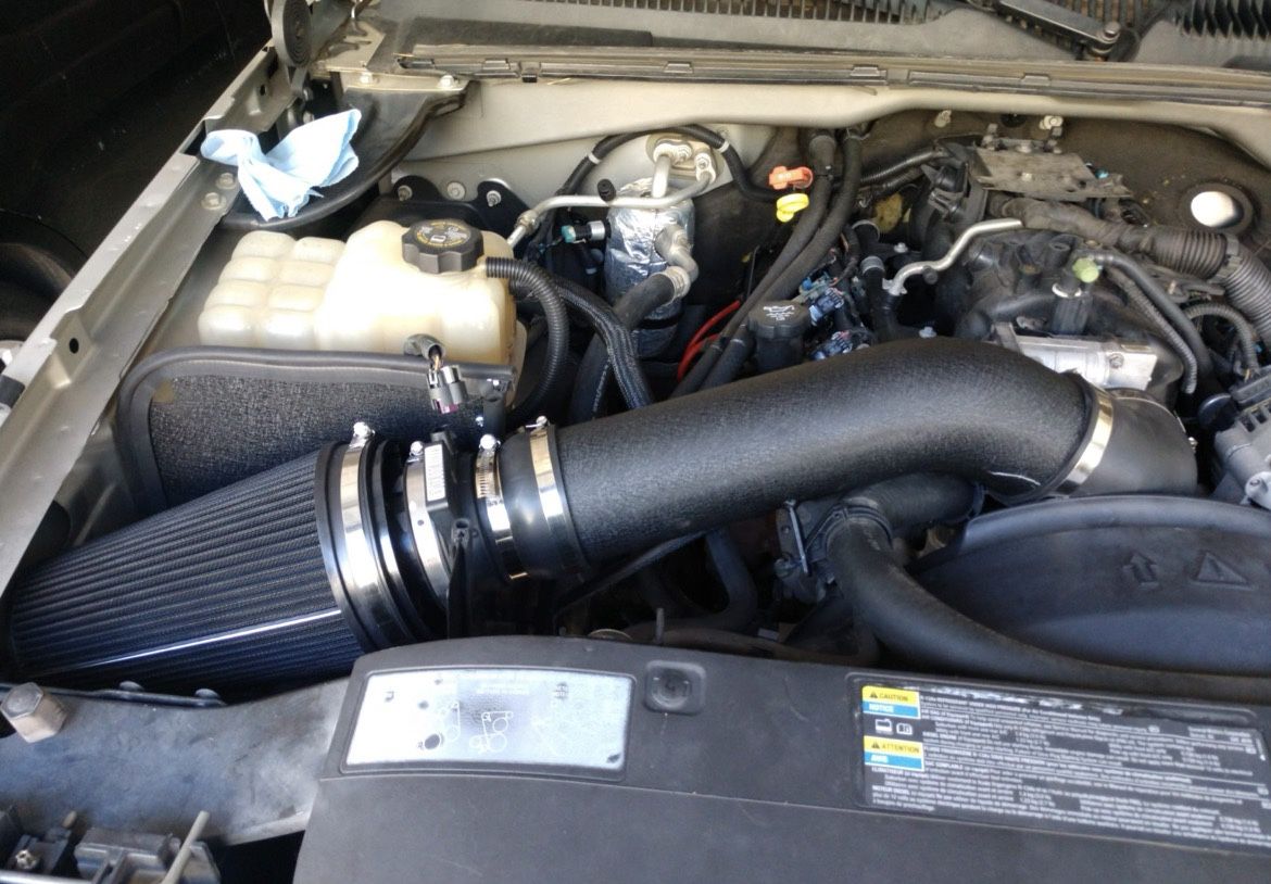 Chevy Silverado GMC Sierra Cold Air Intake Kit 99-06 (new)