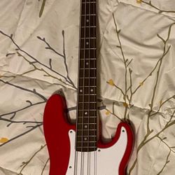 Squier By Fender Red Mini Bass