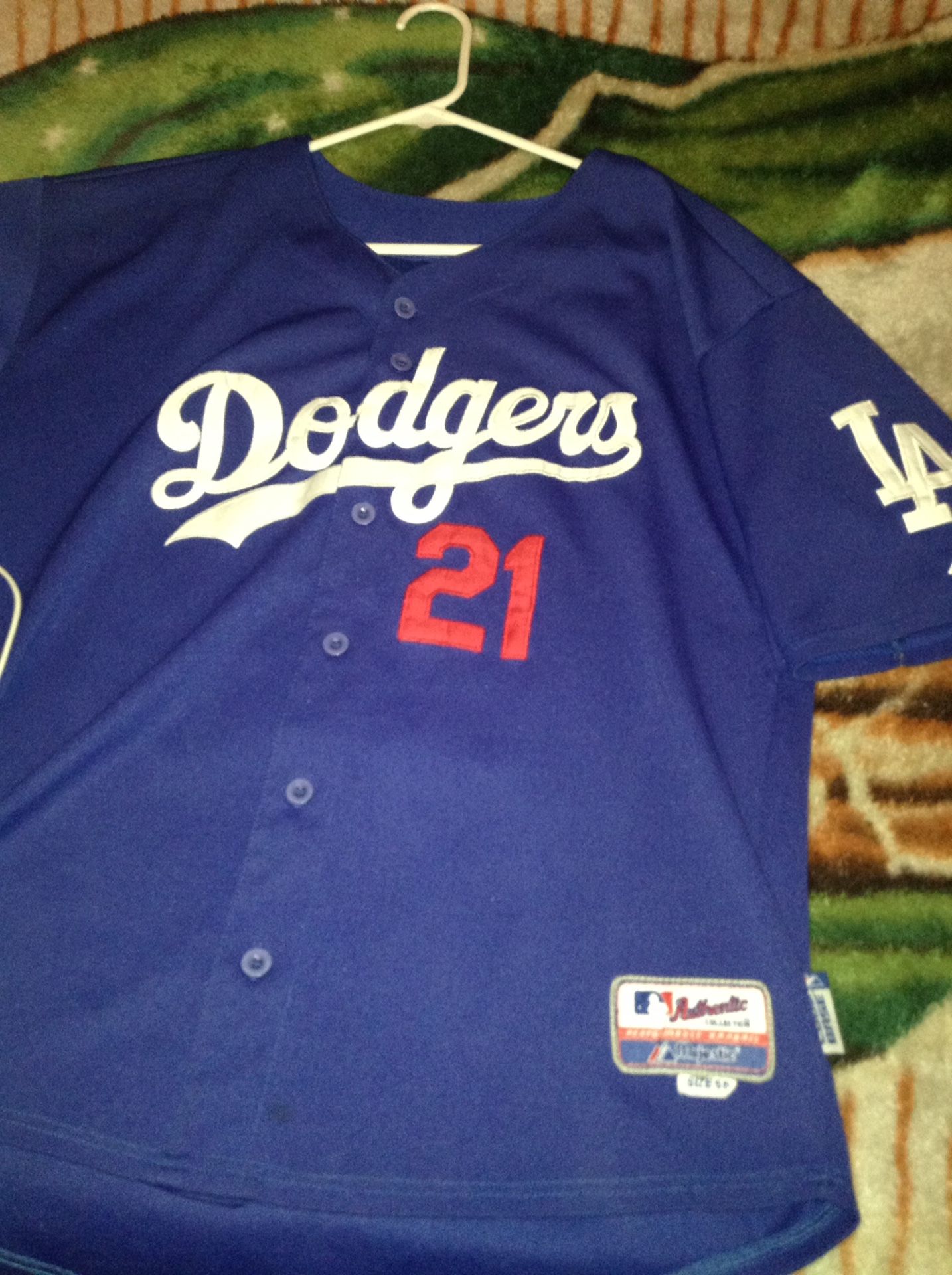 Dodgers jersey M
