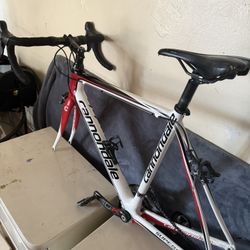Carbon Fiber Cannondale Super six