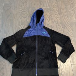 The North Face Jacket Woman’s Oso/Osito Zip Hooded jacket, size medium