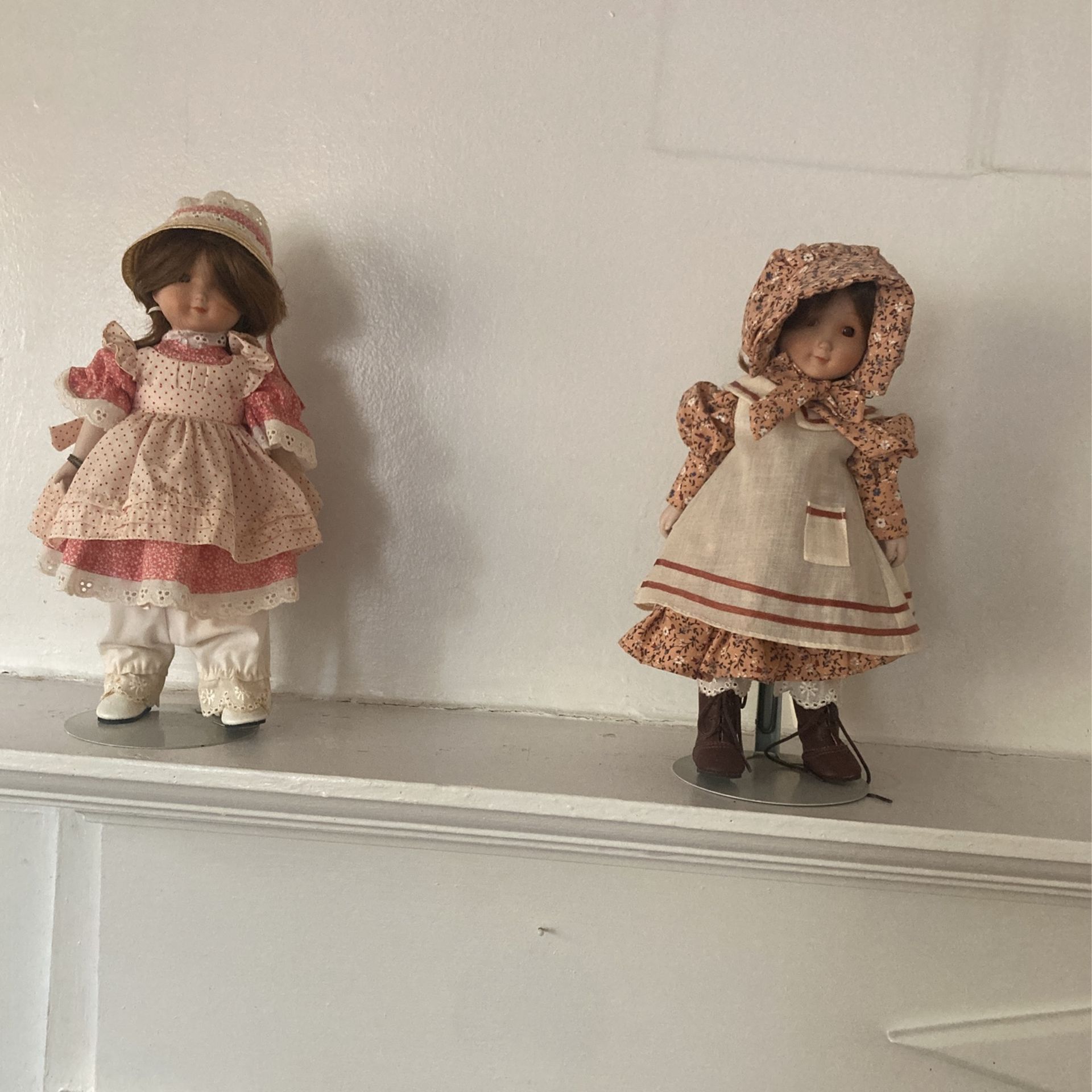 Antique Dolls