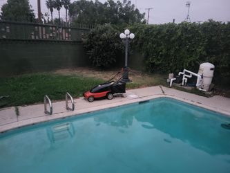Electric mower