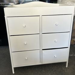 Baby Changing Table/dresser