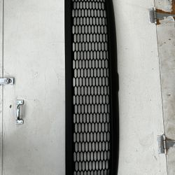 Dodge Ram 1500/2500/3500 Grill Year 94-02